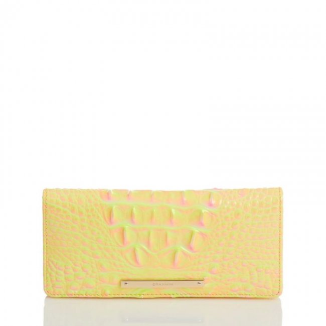 Brahmin | Women's Ady Wallet Nova Melbourne | Quick Ship!