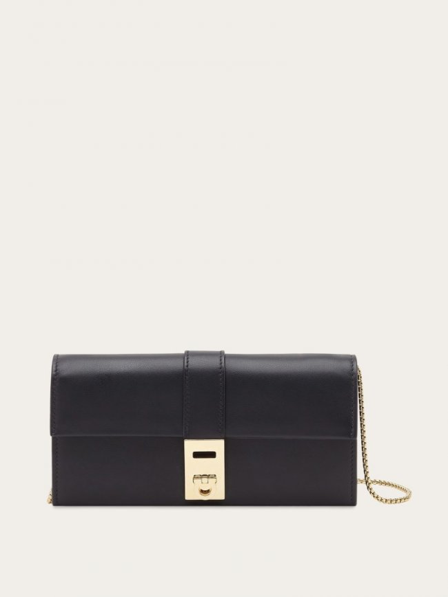 Ferragamo Women's Hug Wallet With Chain - Black | Quick Ship!