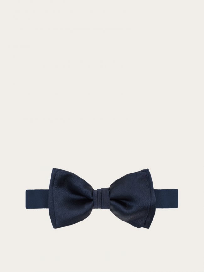 Ferragamo Men's Silk Bow Tie - Black | Quick Ship!