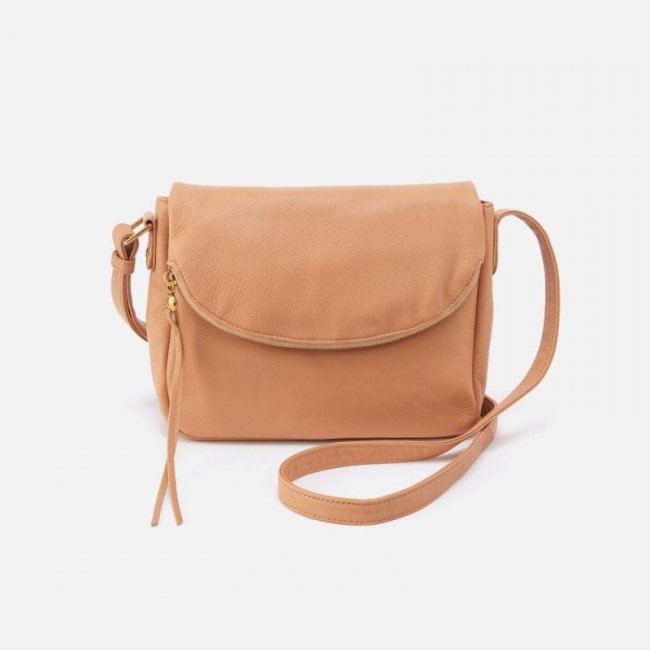 Hobo Women's Fern Messenger Crossbody in Pebbled Leather - Sandstorm | New Arrivals
