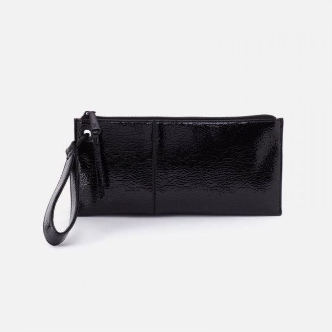 Hobo Women's Vida Wristlet in Pebbled Patent - Black | New Arrivals