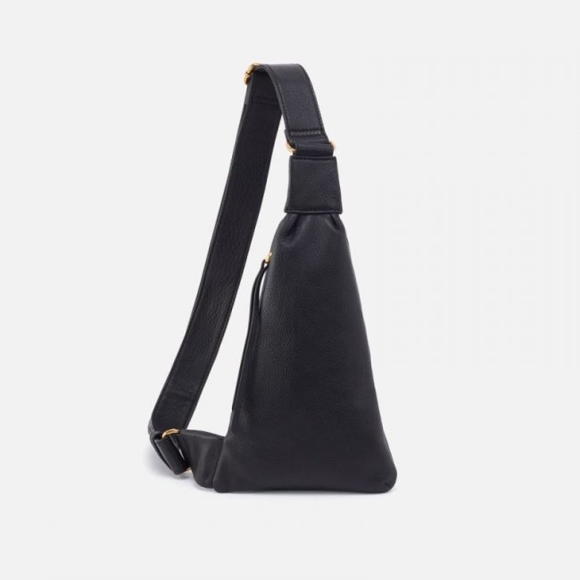 Hobo Women's Bodhi Sling in Pebbled Leather - Black | New Arrivals