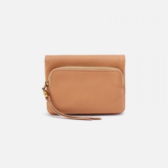 Hobo Women's Fern Bifold Wallet in Pebbled Leather - Sandstorm | New Arrivals