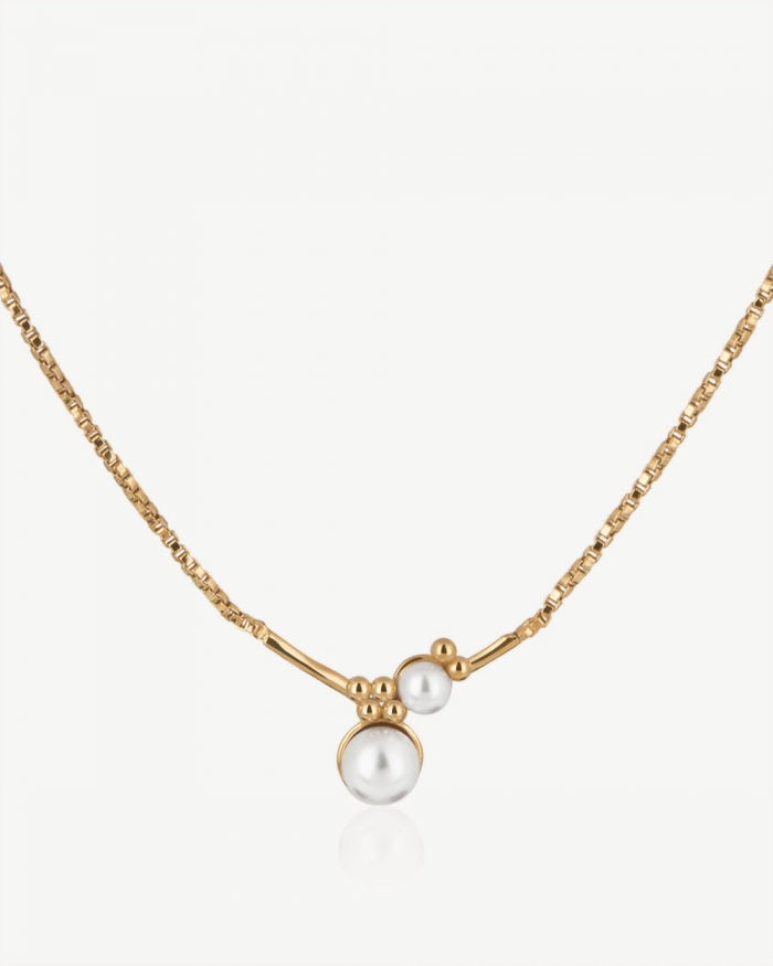 Strathberry Canada Outlet Women's Pearl Cluster Necklace - 22 Carat Gold Gilded - Gold