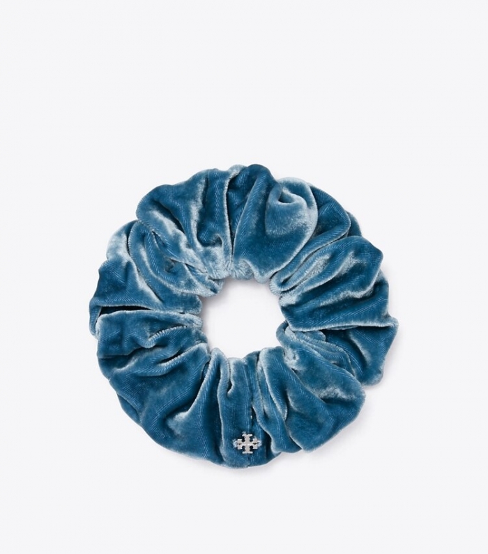TORY BURCH VELVET SCRUNCHIE - Blue | Free Shipping